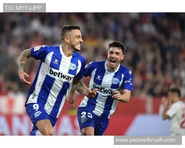 切洛与巴伊亚的精彩对决展现足球魅力与战术智慧的较量